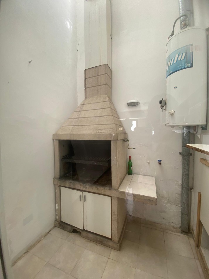 ALQUILER PH DE 2 AMBIENTES CON COCHERA 24 MESES