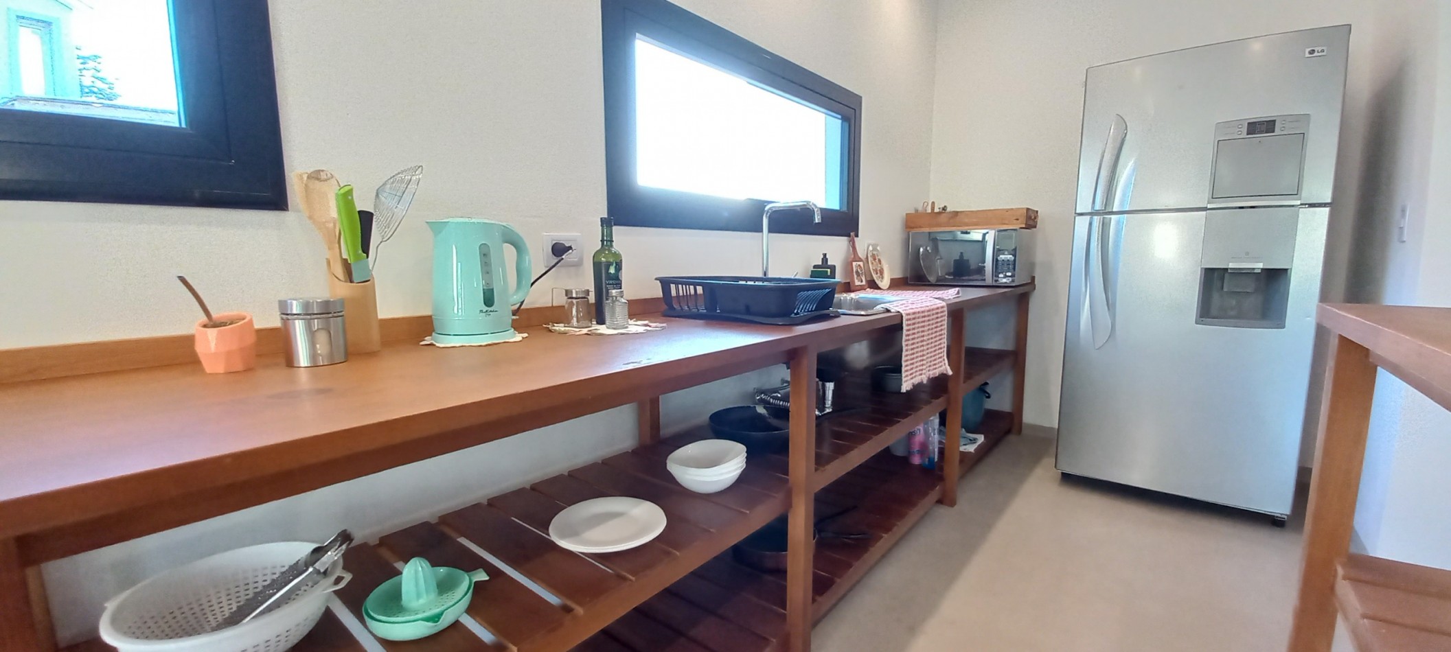 ALQUILER CASA 3 AMBIENTES CON DEPENDENCIA,  PILETA Y PARRILLA 24 MESES