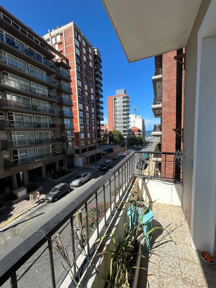 ALQUILER 2 AMBIENTES CON BALCON Y VISTA AL MAR 24 MESES