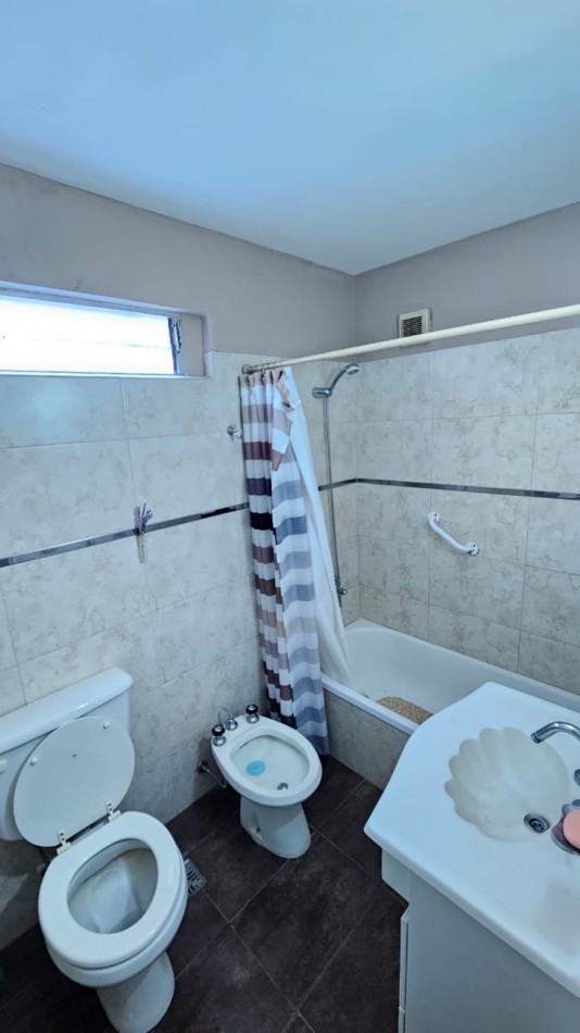 2 AMBIENTES CON BALCON