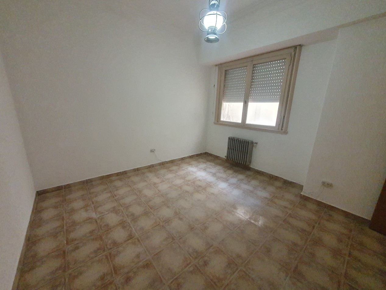 2 AMBIENTES CORDOBA Y SAN MARTIN 