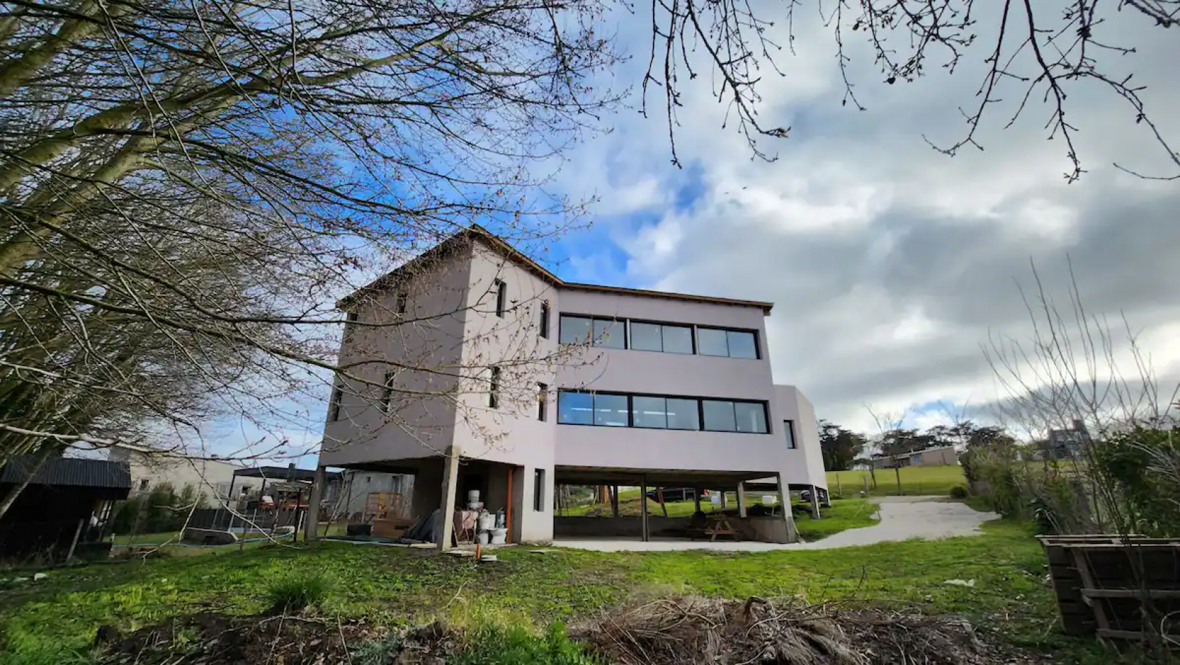 ALQUILER CASA 5 AMBIENTES 24 MESES