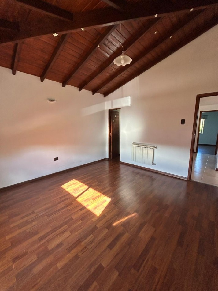 CASA 6 AMBIENTES EN ALQUILER 24 MESES