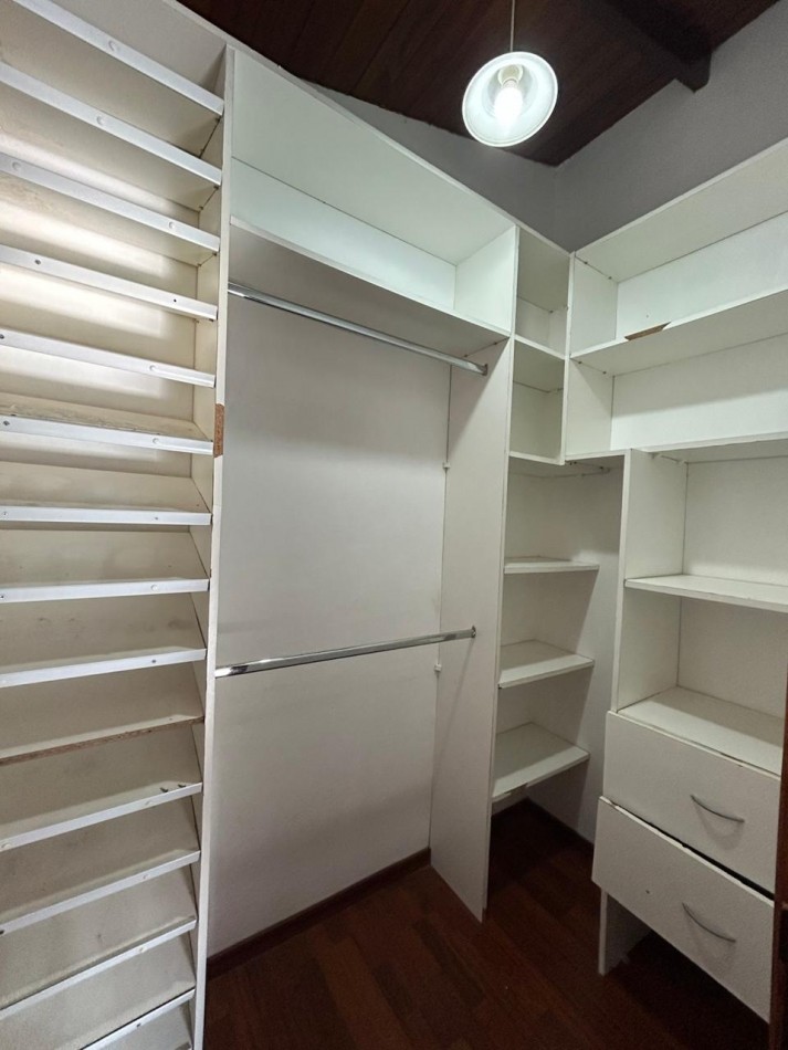 CASA 6 AMBIENTES EN ALQUILER 24 MESES