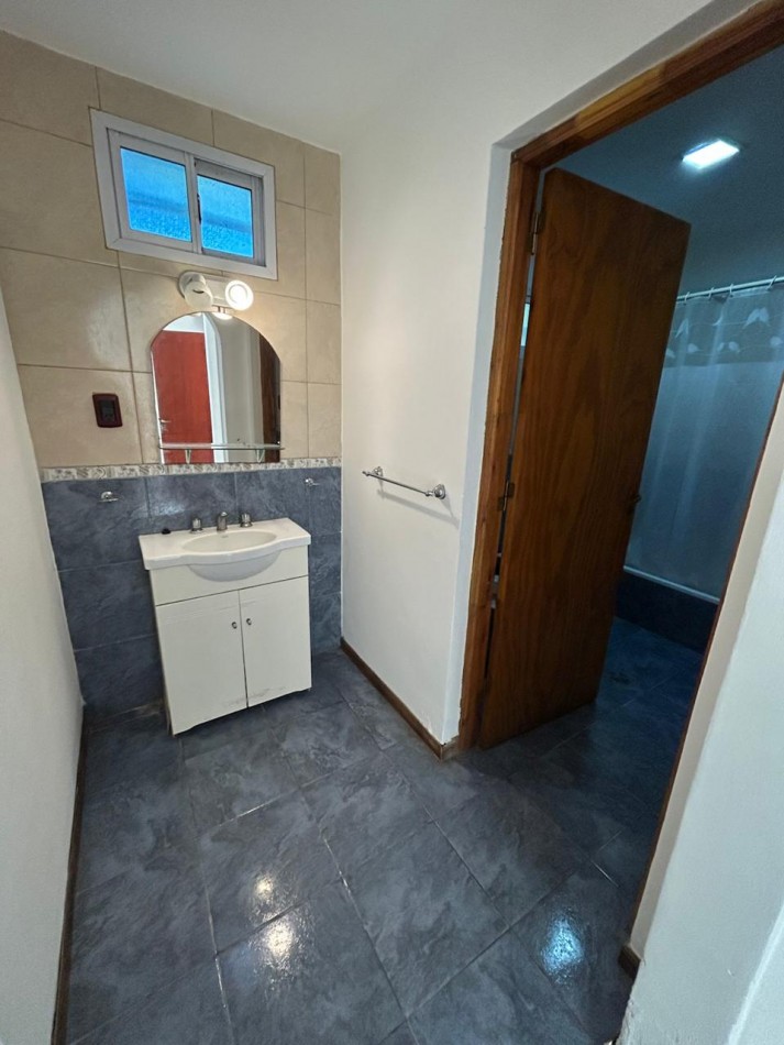 CASA 6 AMBIENTES EN ALQUILER 24 MESES