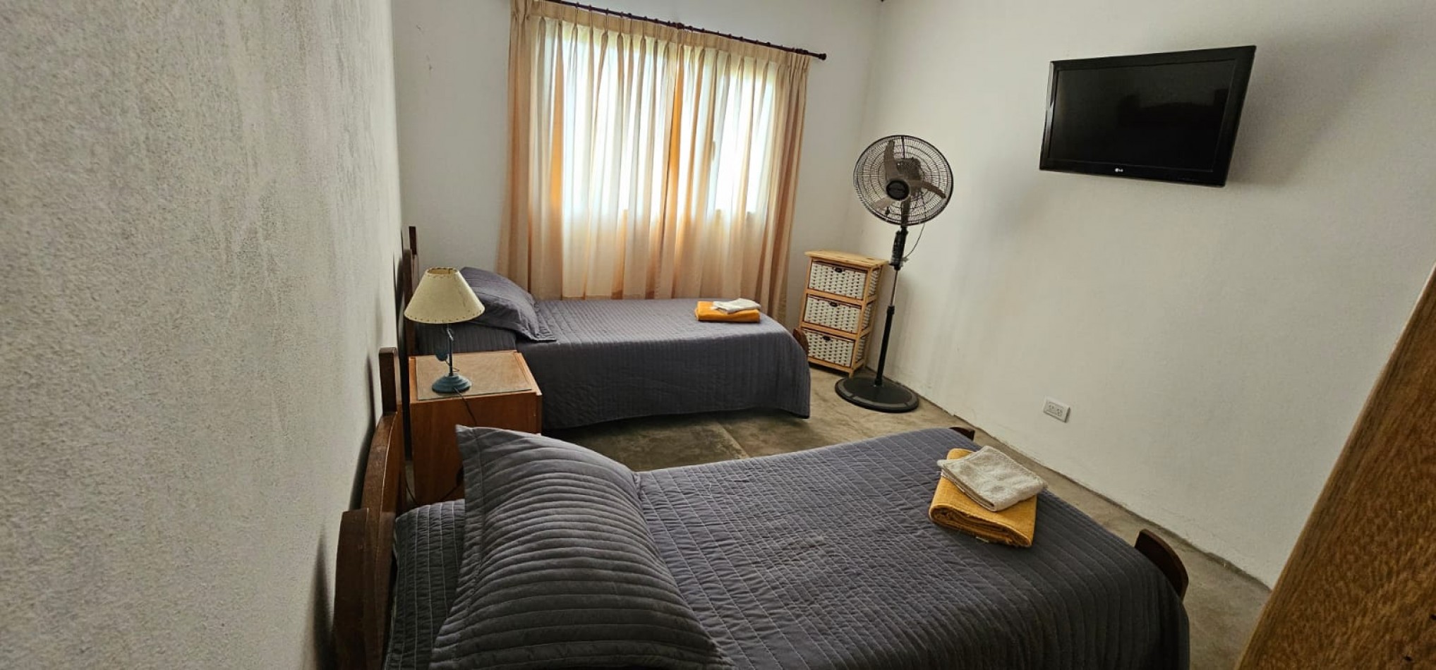 CASA DE 3 AMBIENTES EN CHAPADMALAL