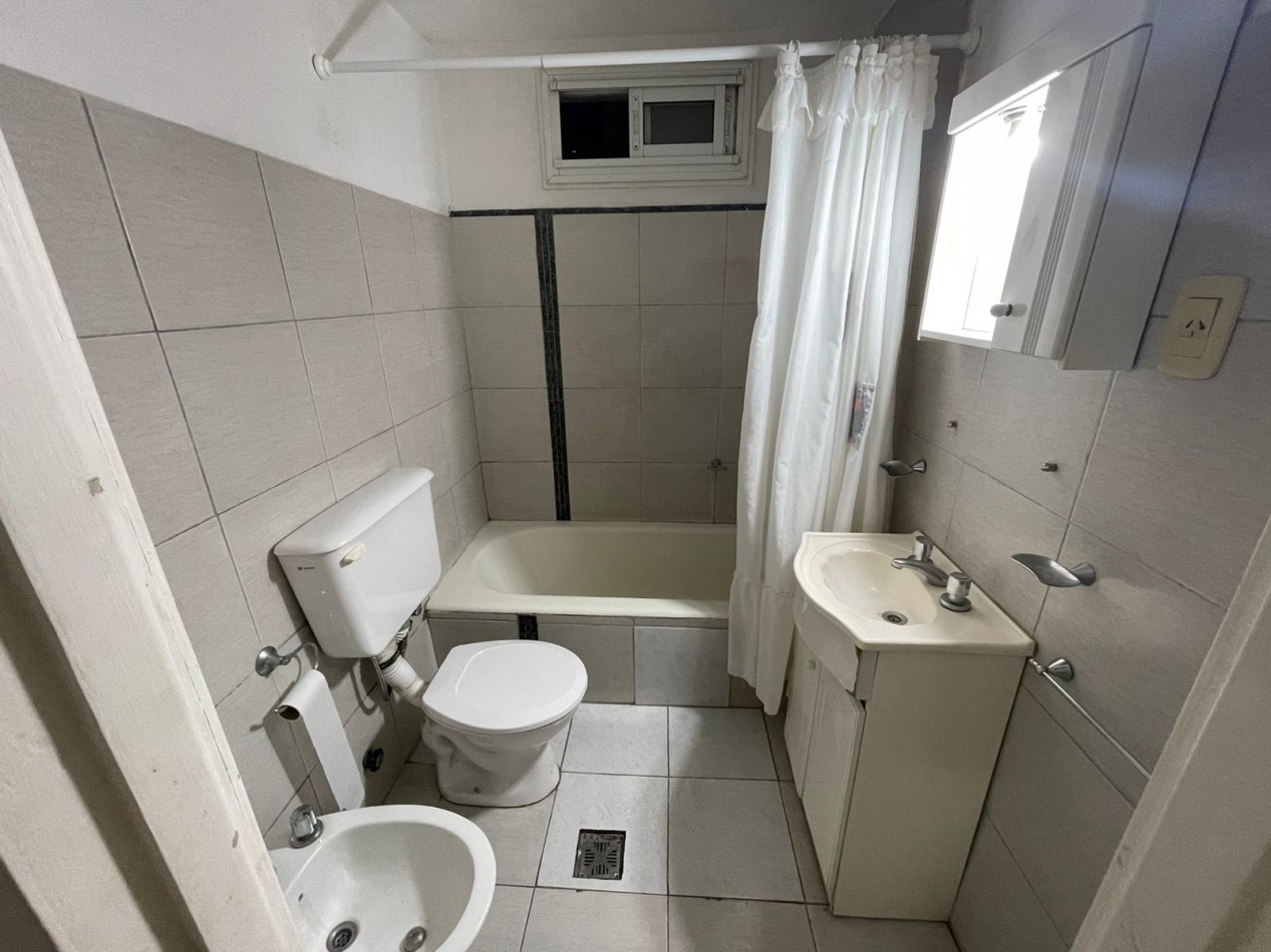 ALQUILER 3 AMBIENTES CON DEPENDENCIA Y BALCON 24 MESES