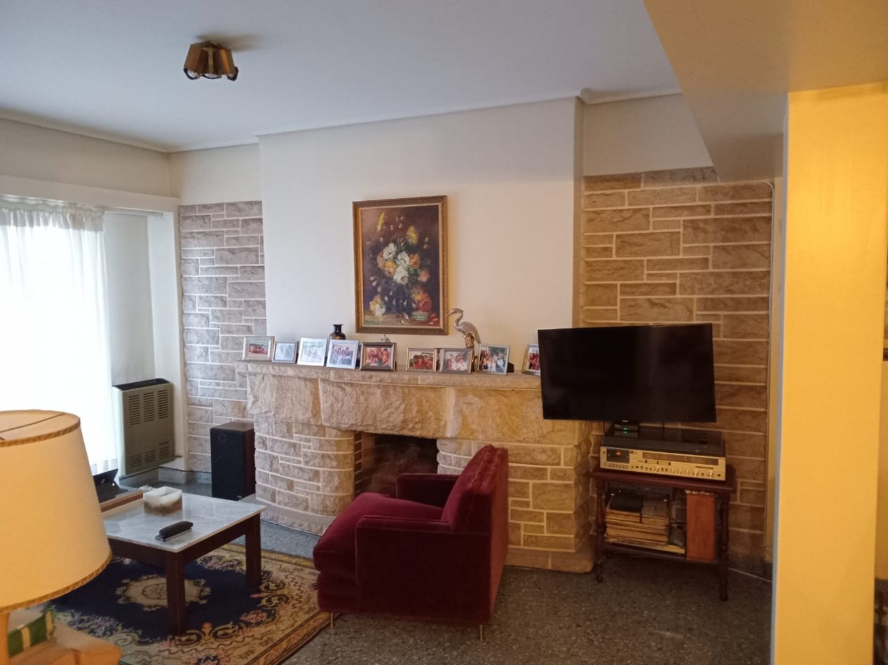 ALQUILER 3 AMBIENTES CON DEPENDENCIA Y COCHERA - 24 MESES