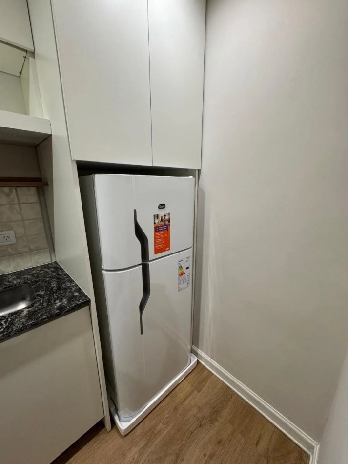 VENTA 2 AMBIENTES IMPECABLE  COLON Y ARENALES 