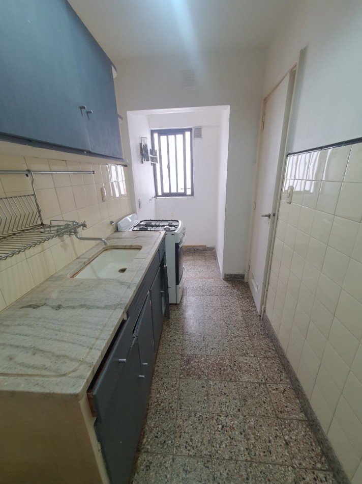 2 ambientes a 2 cuadras de la Playa Brown y Tucuman