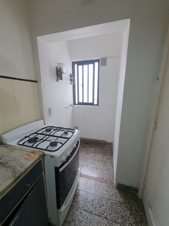 2 ambientes a 2 cuadras de la Playa Brown y Tucuman