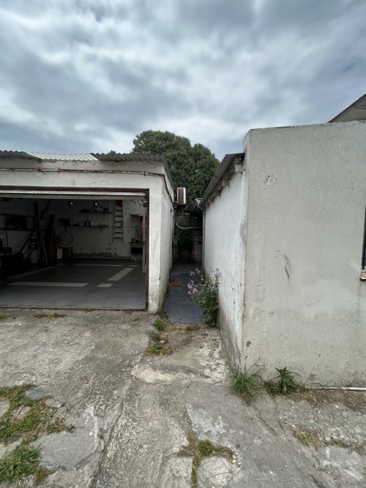 Duplex de 4 ambientes en el barrio Faro Norte.