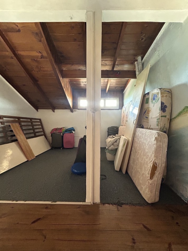 Duplex de 4 ambientes en el barrio Faro Norte.