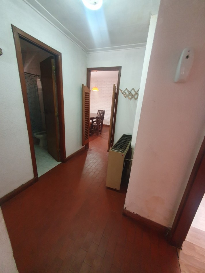 CASA 3 AMBIENTES CON GARAJE Y PATIO 