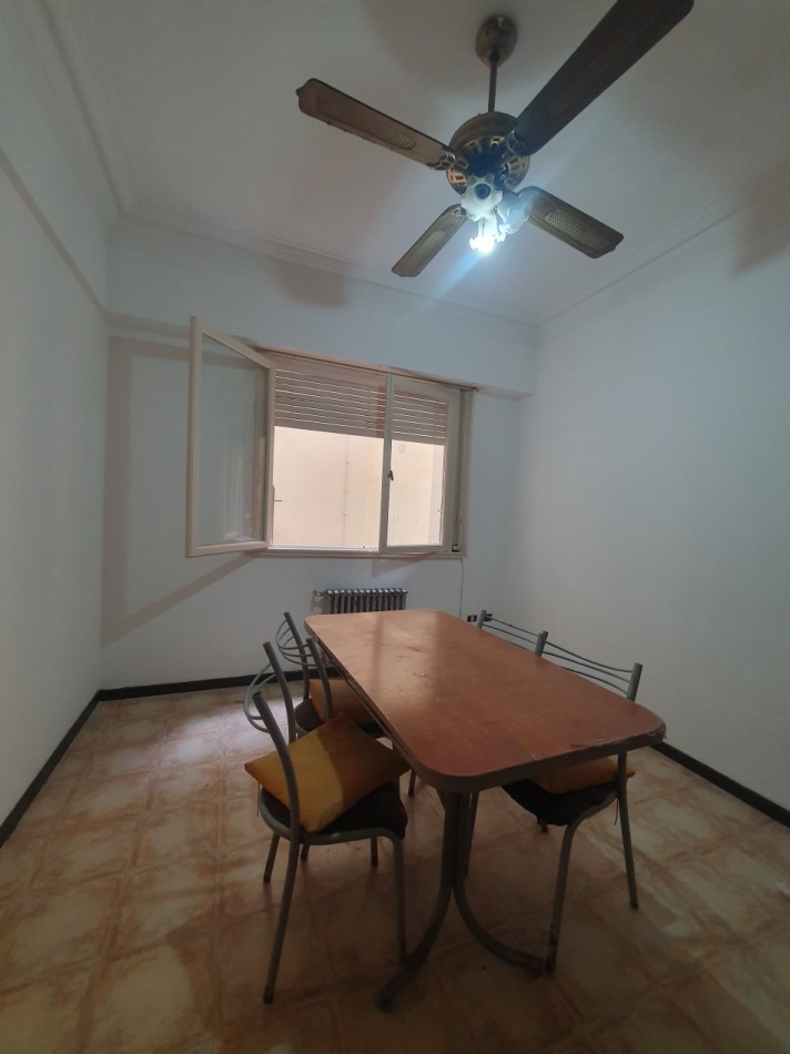 2 AMBIENTES CORDOBA Y SAN MARTIN 