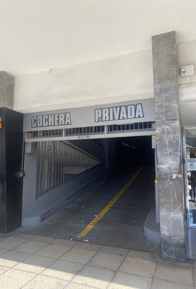 Cochera en alquiler por dia! Zona Plaza Colon