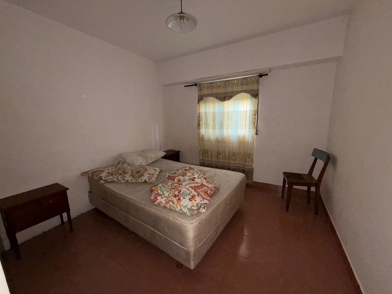 CASA 3 AMBIENTES EN LOMAS DEL GOLF