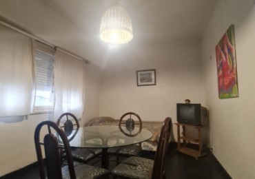 Departamento 2  ambientes. A metros de mar.