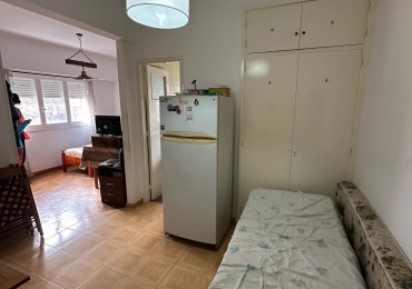 Ambiente y medio al frente   Z/ ACA   Brown y Santiago del Estero 