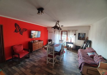 VENTA DEPARTAMENTO 3 AMBIENTES A LA CALLE