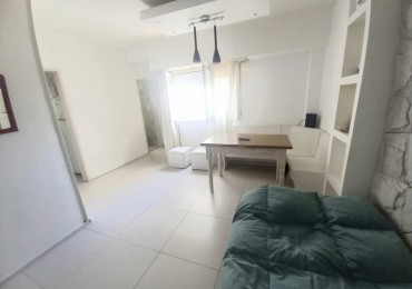 2 AMBIENTES LATERAL ZONA CHAUVIN                  Lamadrid y Castelli
