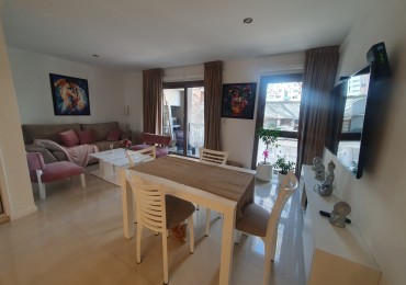 Hermoso Semipiso de 3 ambientes con cochera en Plaza Mitre  