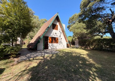 CASA ALPINA DE 3 AMBIENTES EN ALFAR