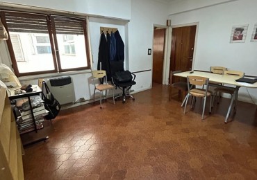 ALQUILER 3 AMBIENTES SOBRE AVENIDA COLON 